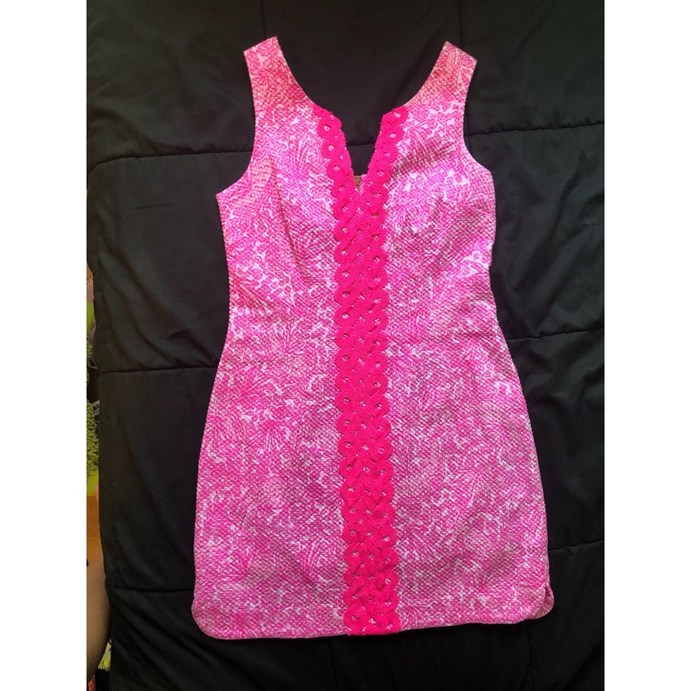 Bright pink Lilly Pulitzer shift dress